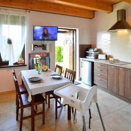 Comfortable Apartment, Air Conditioning *